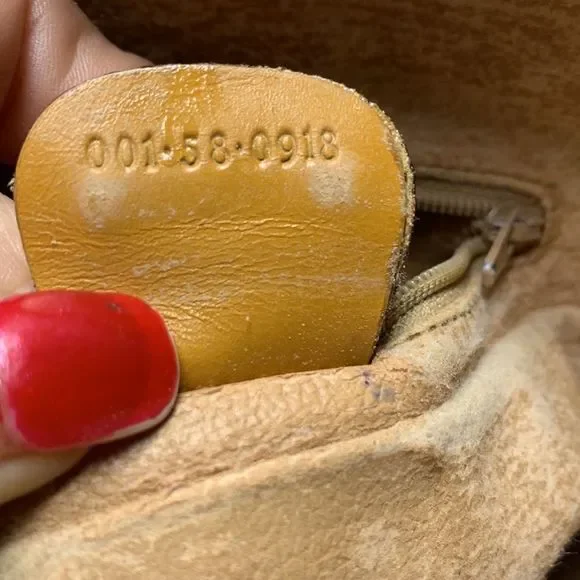 Gucci Tan and Cream Crossbody Bag - Picture 12 of 12